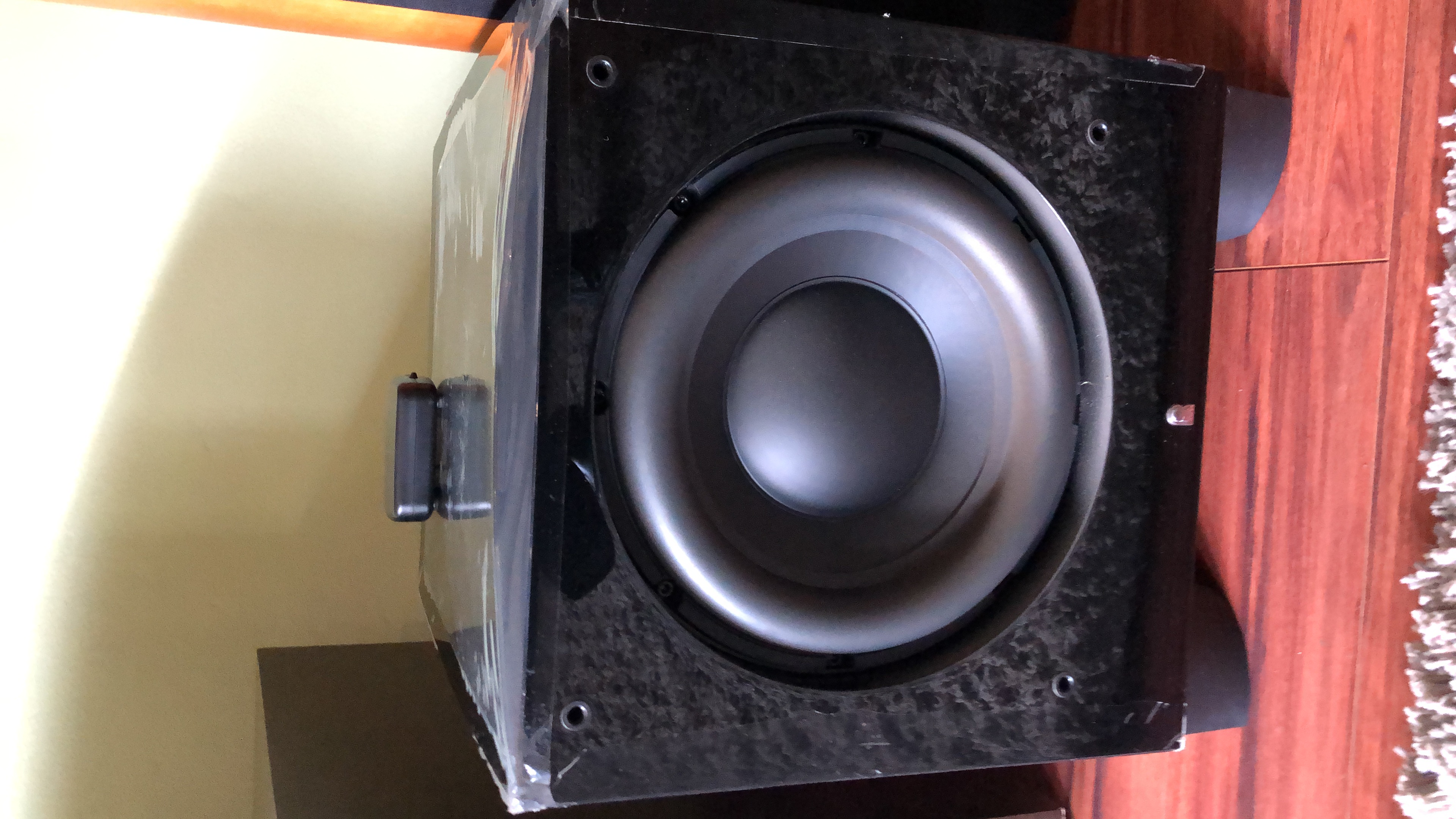 Subwoofer Revel B110 AudioVideoContractor